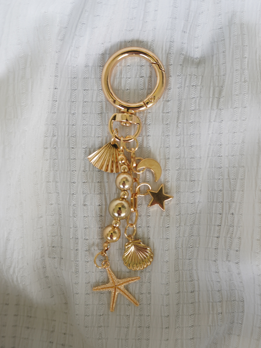 All Gold Beach Charm Chain